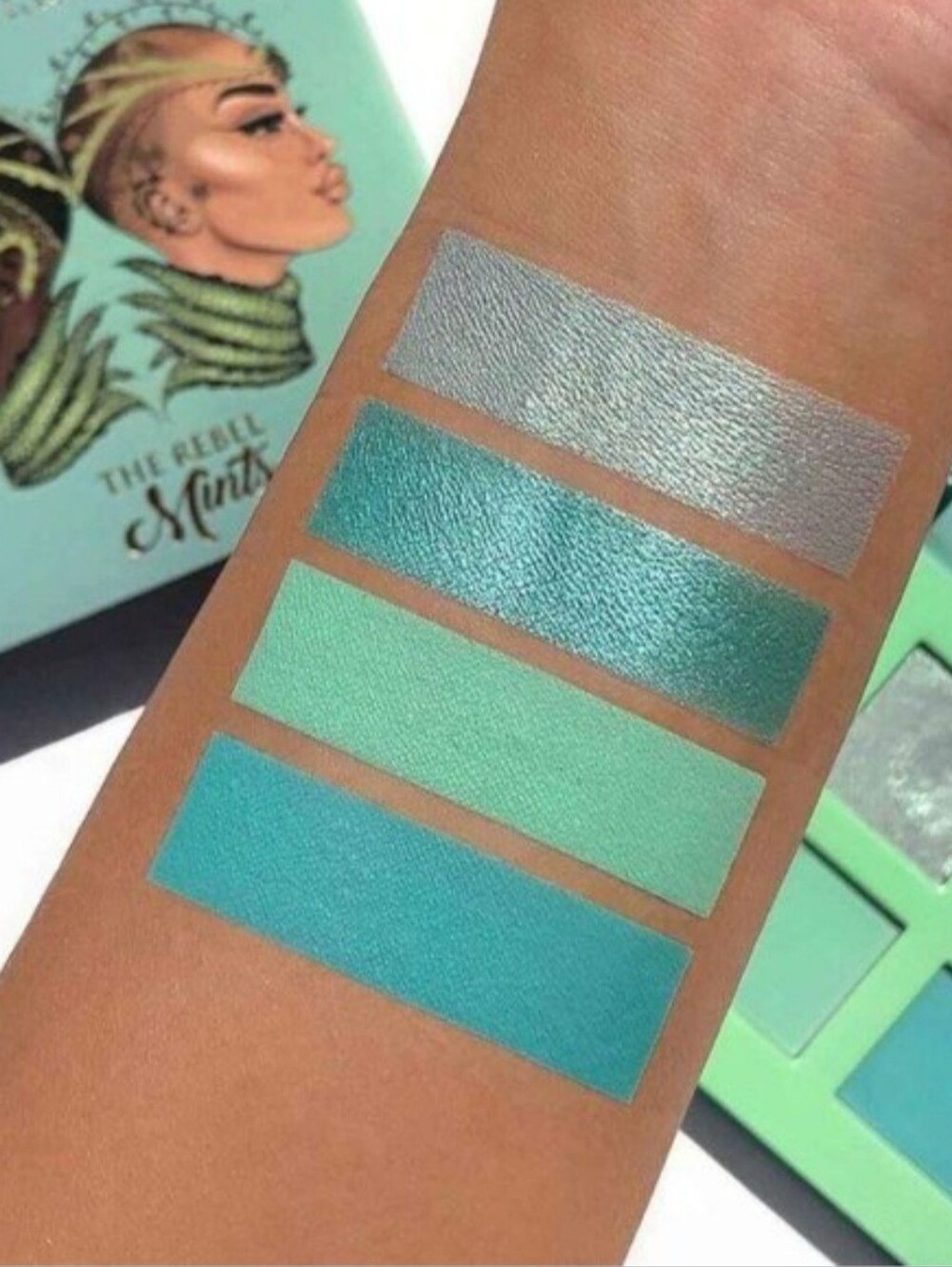 Juvia's Place The Rebel Mints Eyeshadow Quad Palette - NWT - Untouched